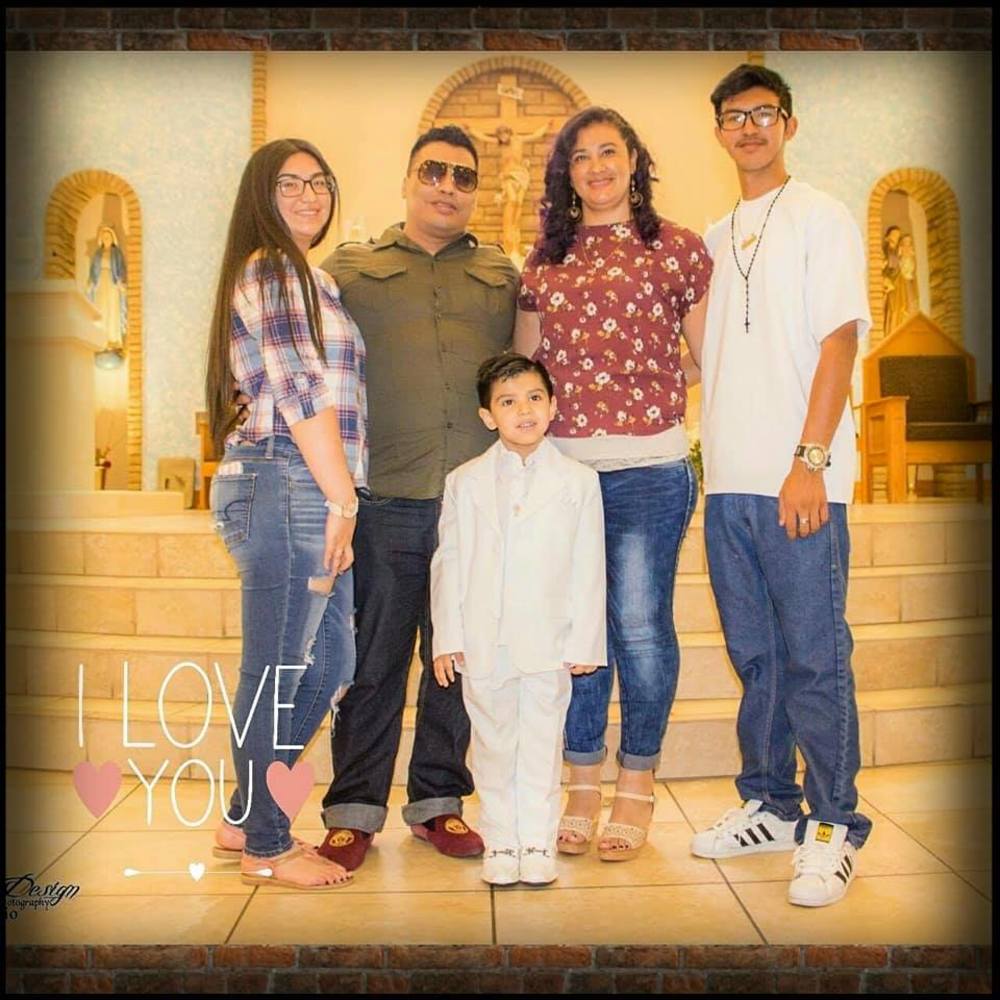 Meet your Posher, Yesenia